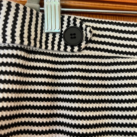 Black and White Striped stretchy Wide-Leg Cropped Pants from Max Studio - Picture 2 of 5